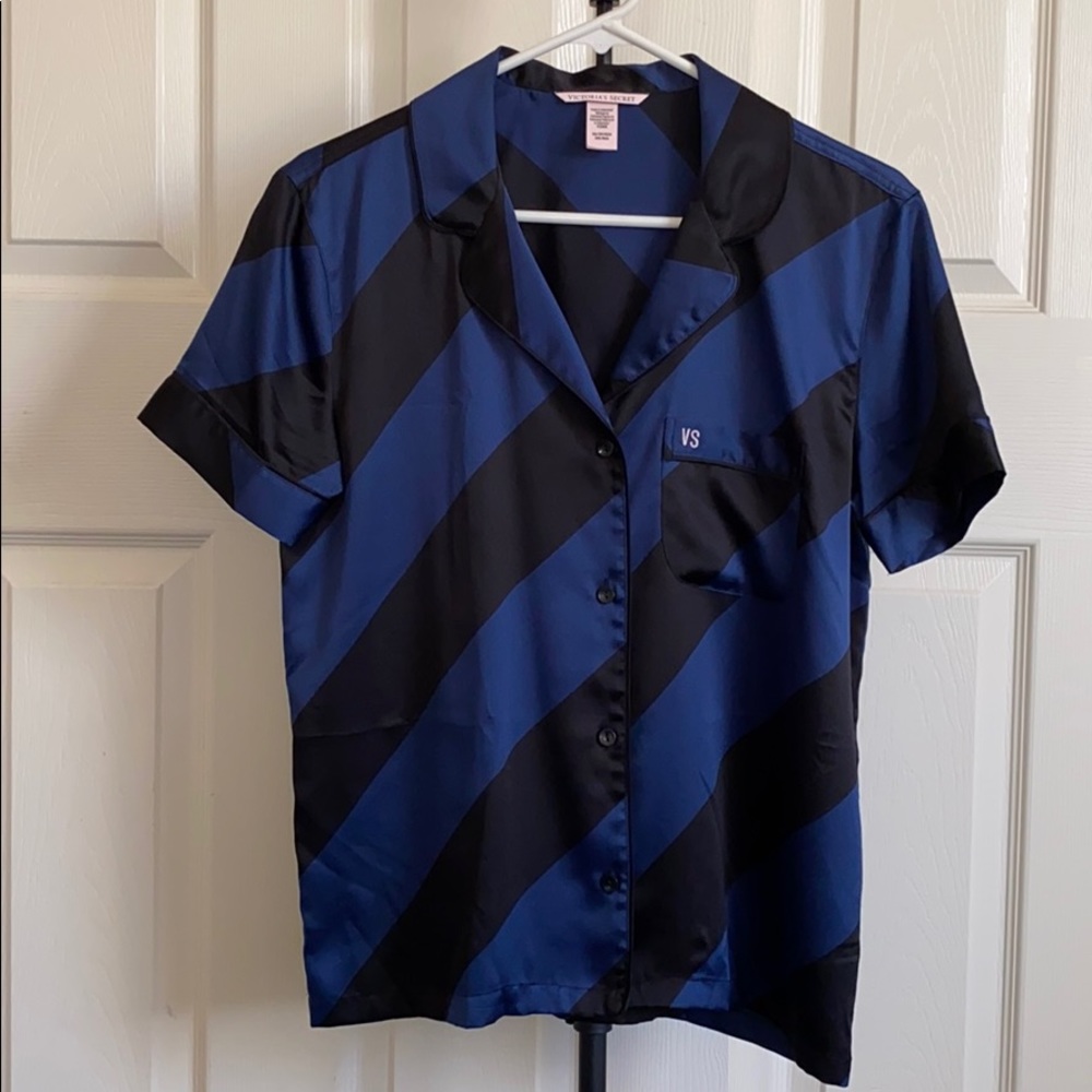 Victoria Secret Sleep Shirt XS